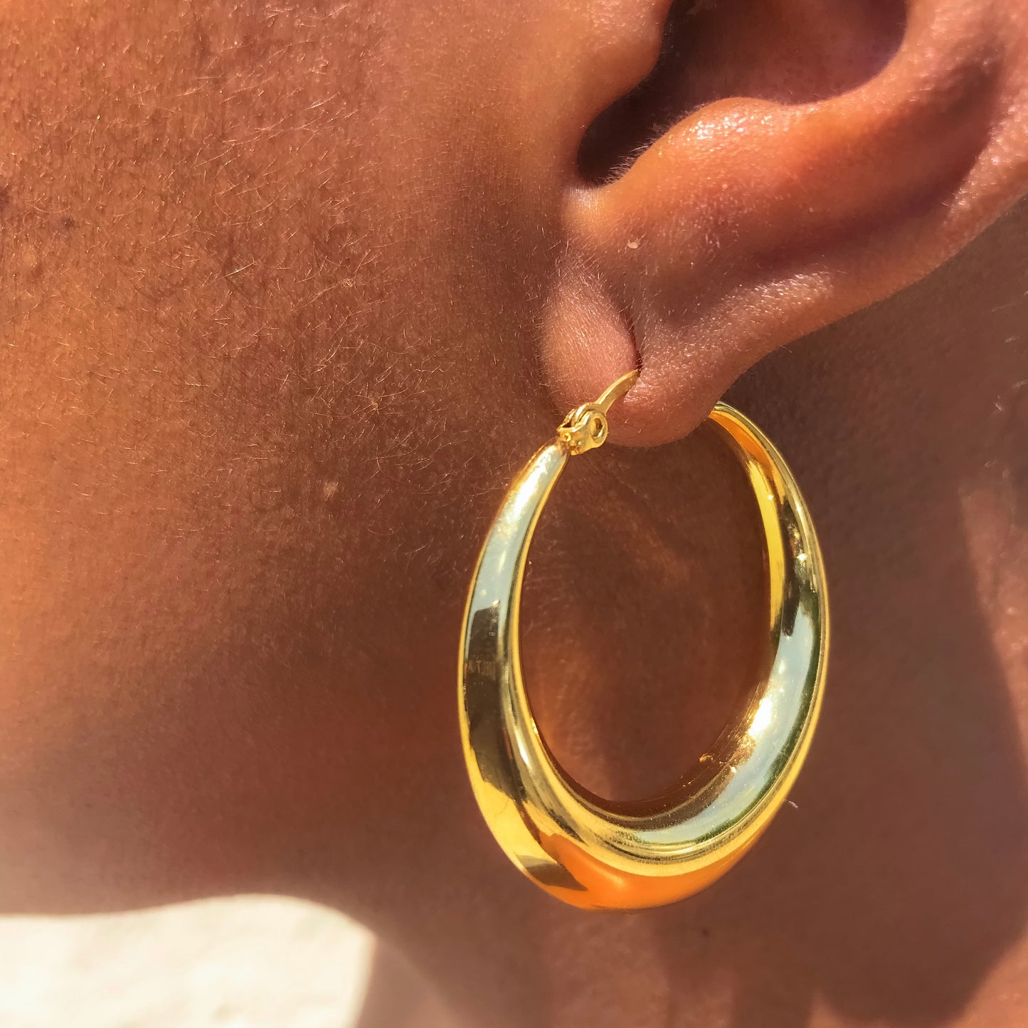 Luna Hoops