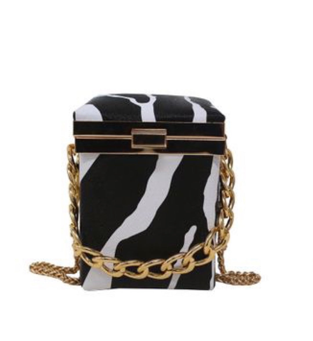 Amazonia Box Bag
